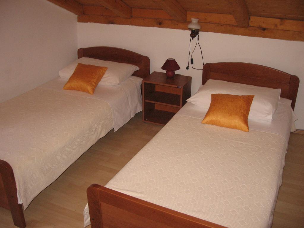 Darinka Apartment